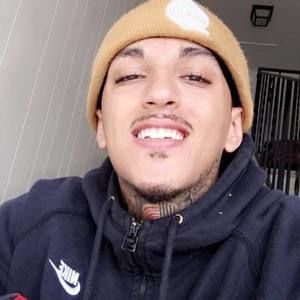 Meet your Posher, Ynw